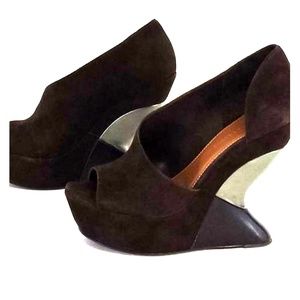 Leifsdottir Brown Suede Sculptural Wedges Size 9.5